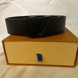 Black Louis Vuitton Belt Leather Size 95/38